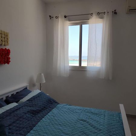 Lovely Three-Room Apartment Above The Promenade Ашдод Экстерьер фото